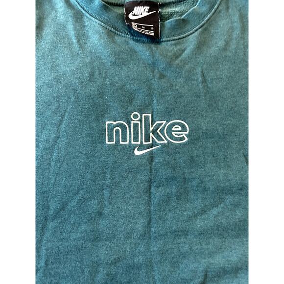 Nike Crew Neck Cropped Sweatshirt Boxy Green Embroidered Size XL Green - Picture 3 of 7